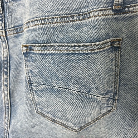 ANTHROPOLOGIE DRIFTWOOD Jack High Rise Embroidered Light-wash Jeans Size 32 - Picture 5 of 5